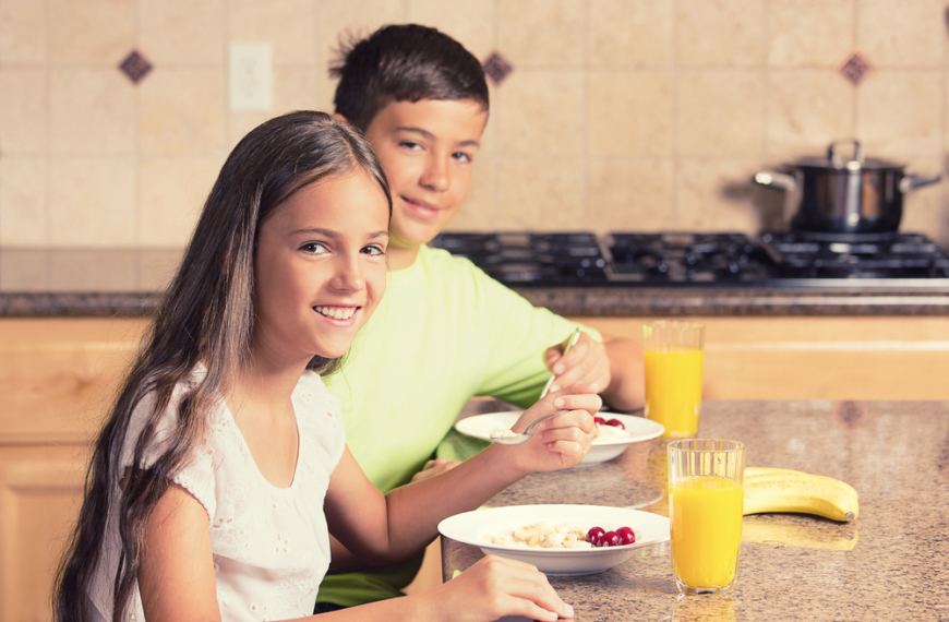 ¿Qué menú necesitan los adolescentes? Programa Scolarest “Yo Aporto”